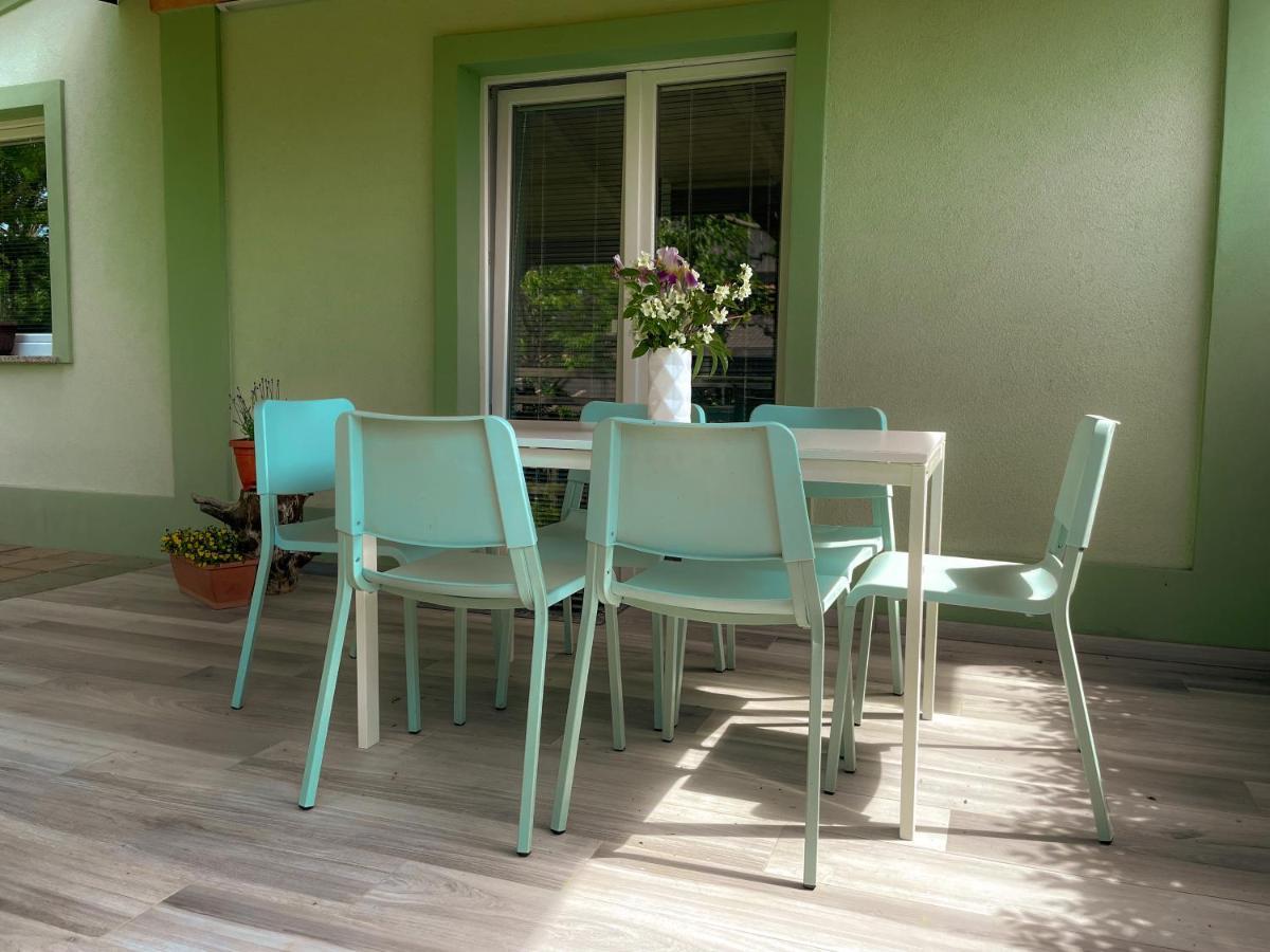 Green Oasis Garden Šenčur Bagian luar foto